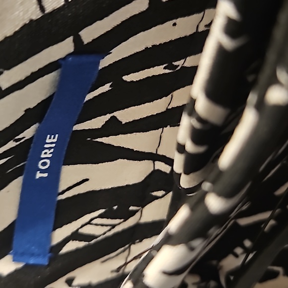 CLEARANCE! NWT Apt. 9 Torie Capri pant. Size 14. - Picture 5 of 8